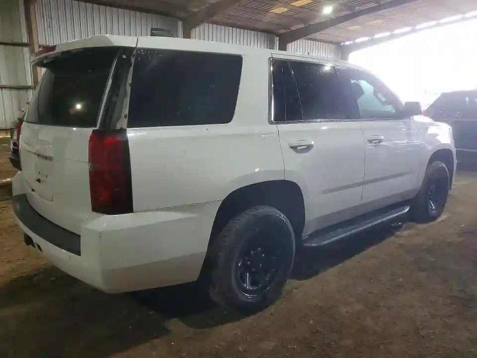1GNLCDEC0JR209001 2018 CHEVROLET TAHOE-2