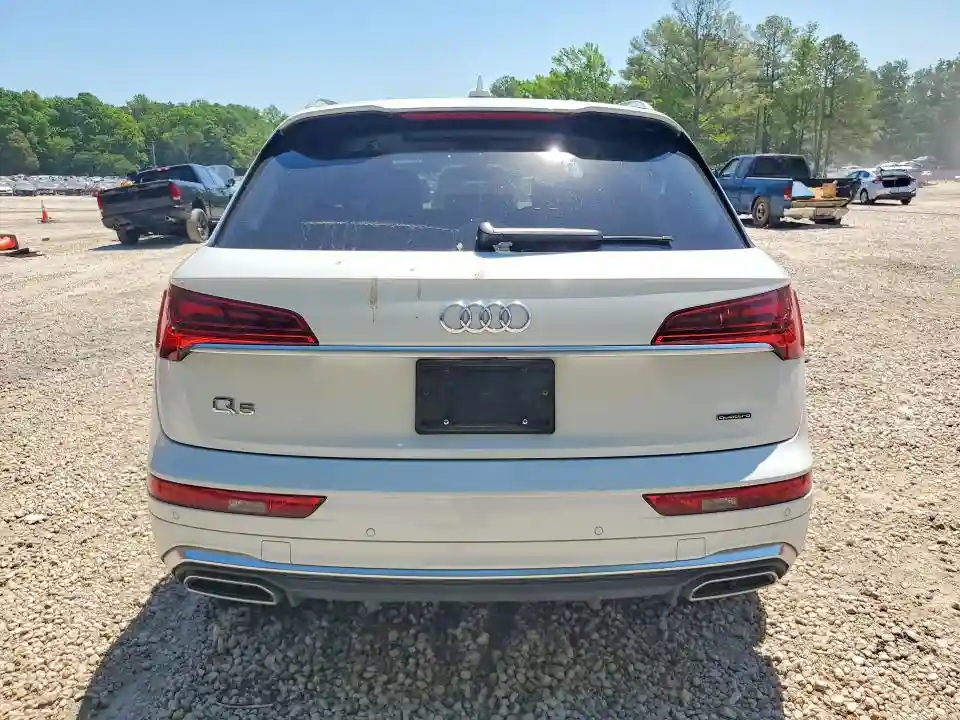 WA1GAAFY1R2046883 2024 AUDI Q5-5