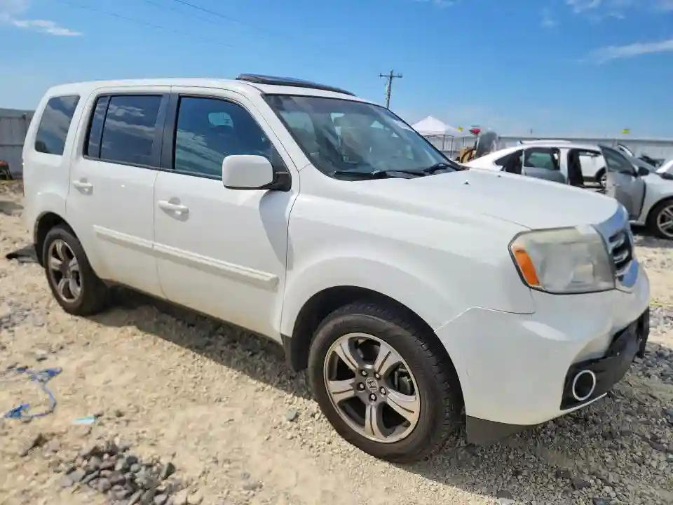 5FNYF3H34FB007853 2015 HONDA PILOT-3