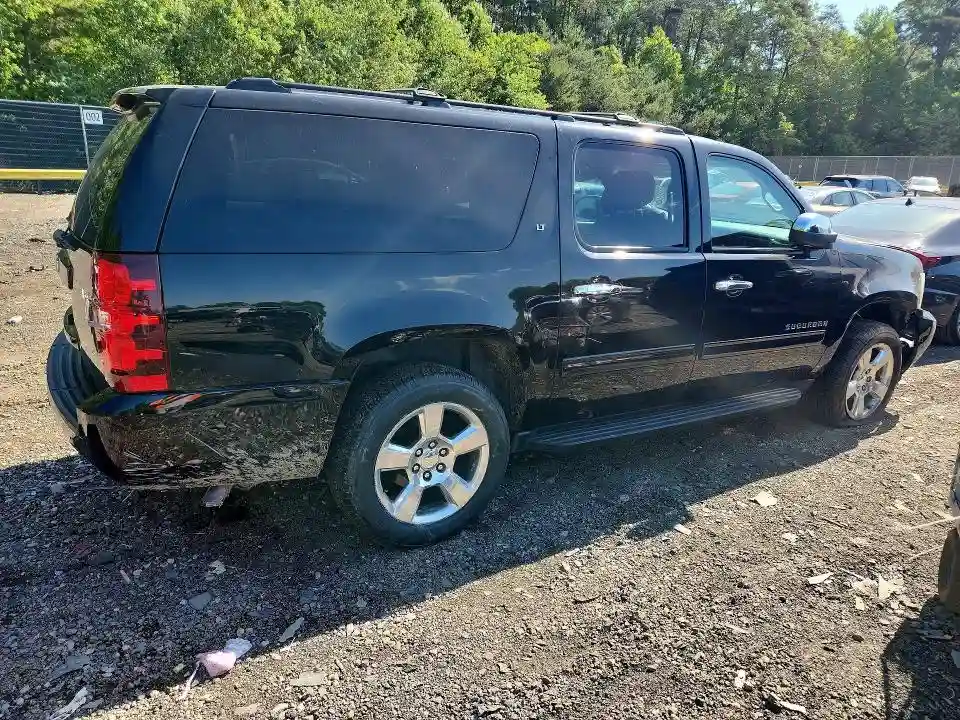 1GNSKJE71DR298579 2013 CHEVROLET SUBURBAN-2