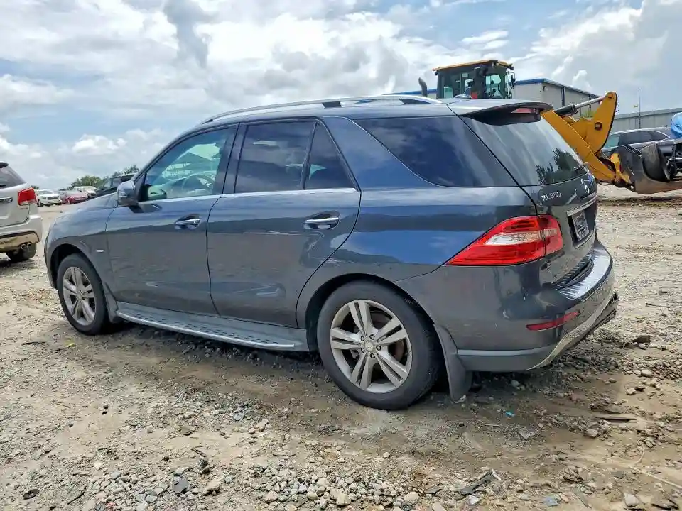 4JGDA5HB4CA006850 2012 MERCEDES-BENZ M-CLASS-1