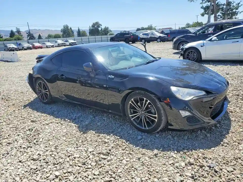 JF1ZNAA1XD1702242 2013 SCION FRS-3