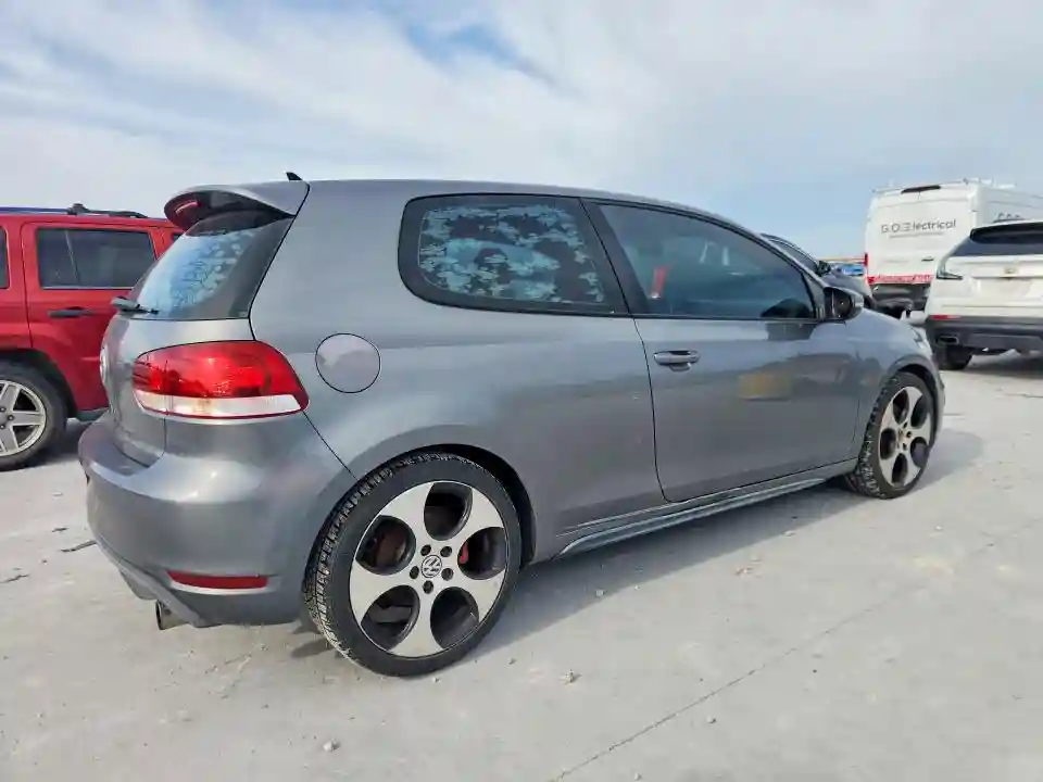 WVWEV7AJ1BW212364 2011 VOLKSWAGEN GTI-2