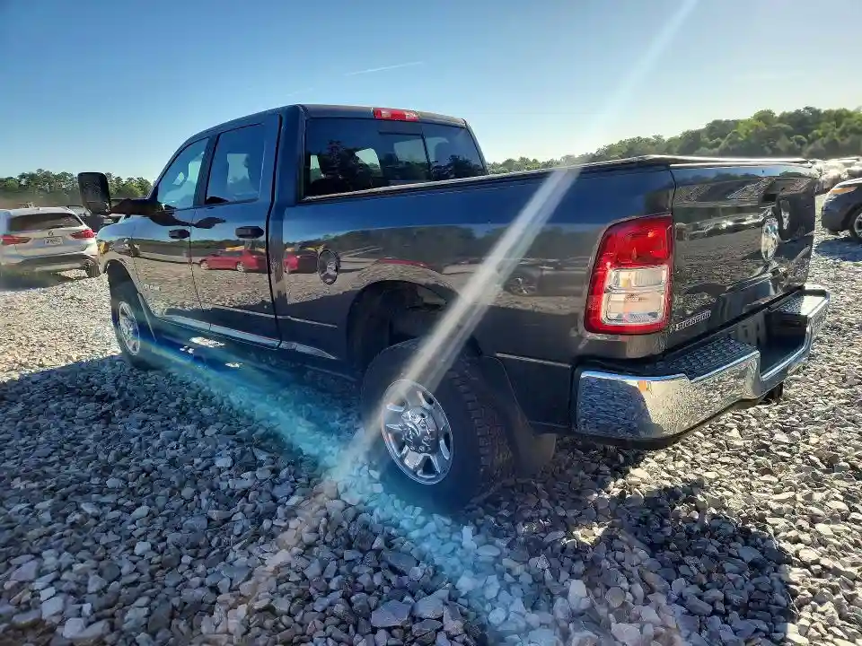 3C6UR5DL9NG323692 2022 RAM 2500-1