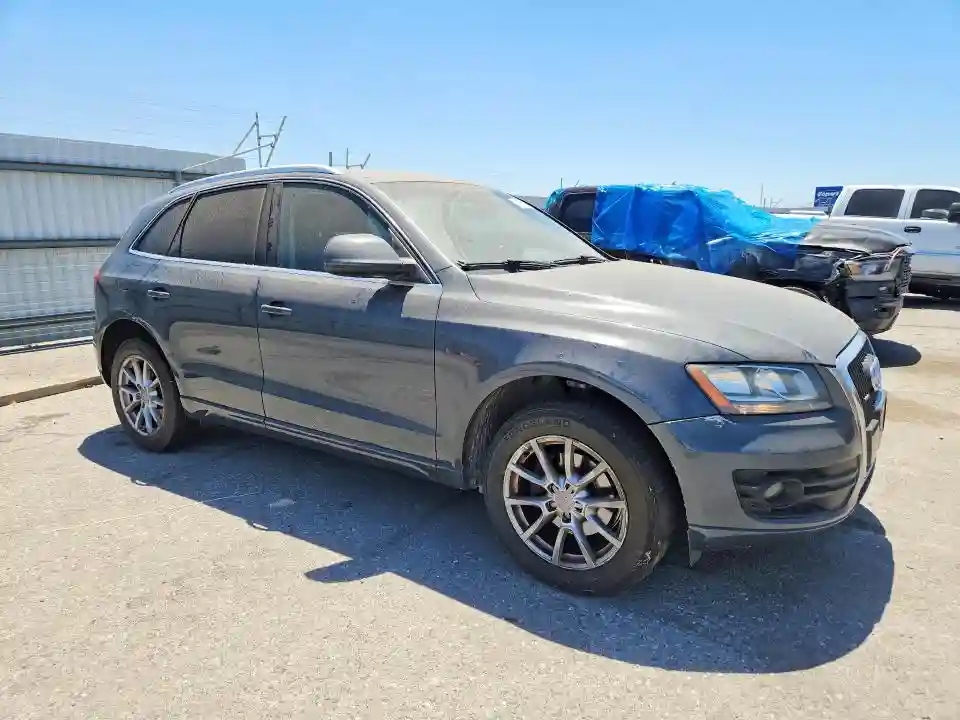 WA1CKAFP3AA012330 2010 AUDI Q5-3