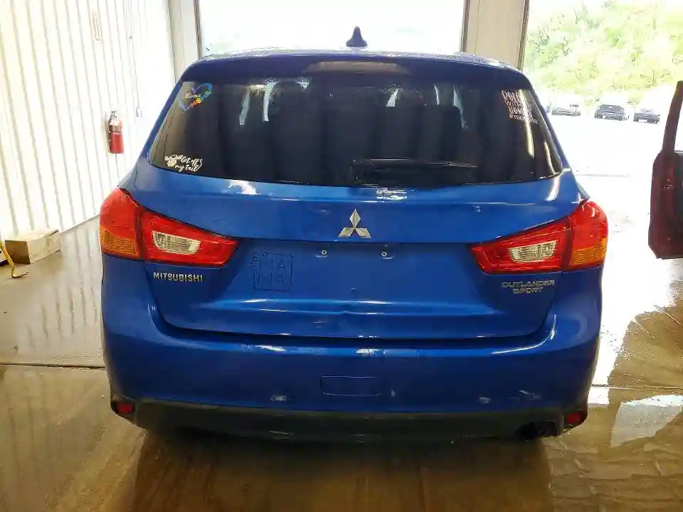 JA4AR3AU0HZ011885 2017 MITSUBISHI OUTLANDER-5