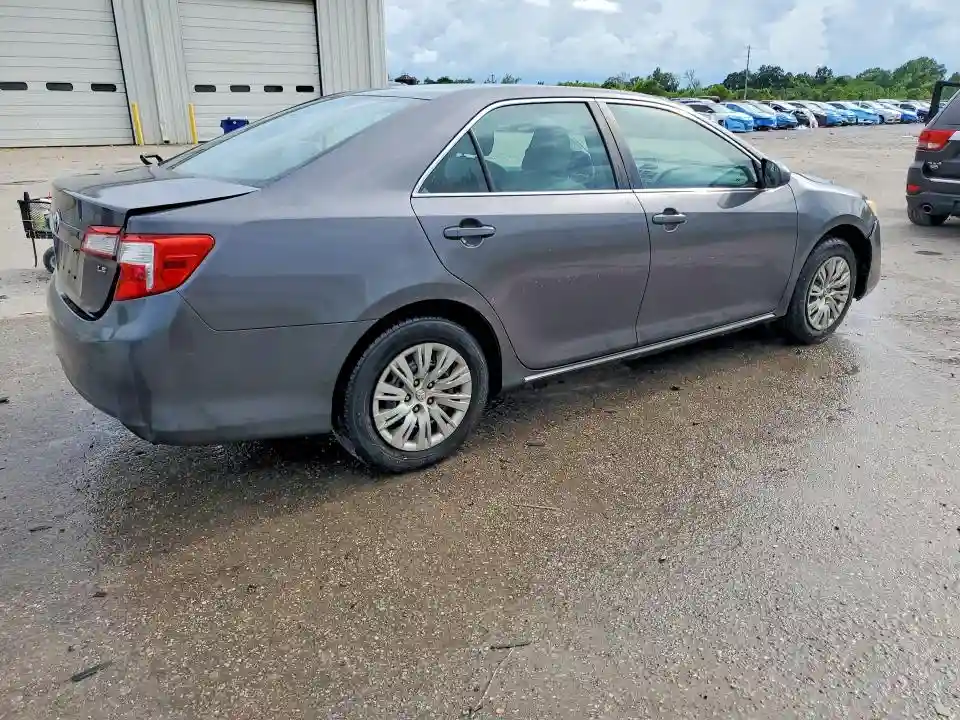 4T1BF1FK0EU391684 2014 TOYOTA CAMRY-2