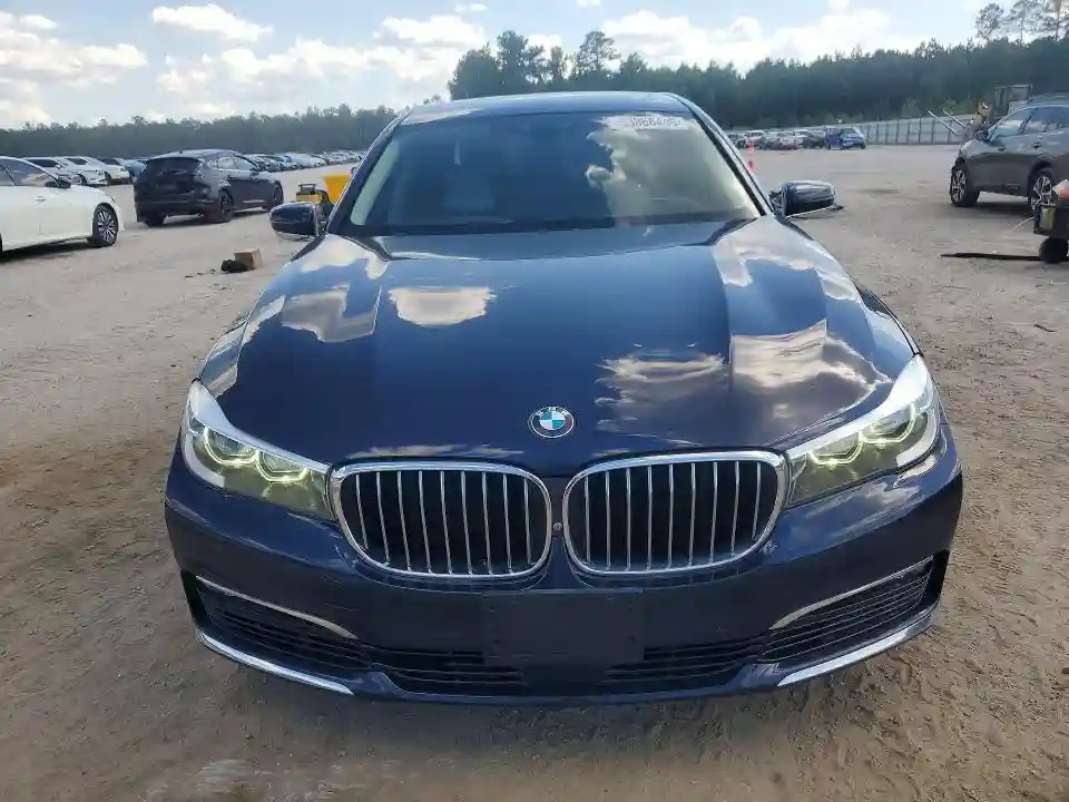 WBA7E2C36HG741321 2017 BMW 7 SERIES-4