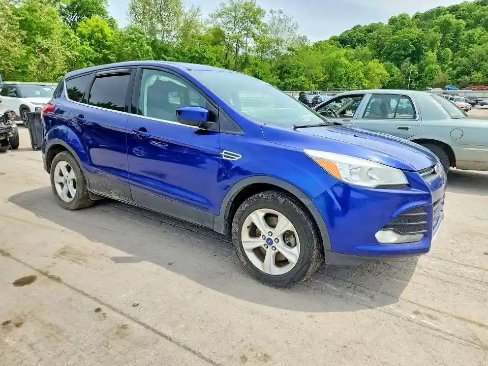 1FMCU9GX8FUB02328 2015 FORD ESCAPE-3