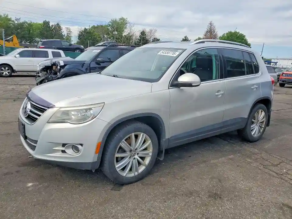 WVGBV7AXXAW525902 2010 VOLKSWAGEN TIGUAN-0