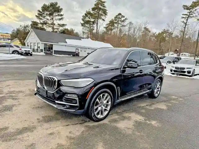 5UXJU2C51KLN65059 2019 BMW X5-0