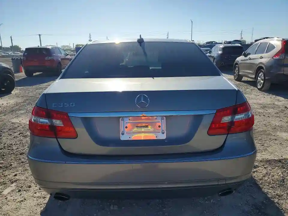 WDDHF5KB8DA693077 2013 MERCEDES-BENZ E-CLASS-5