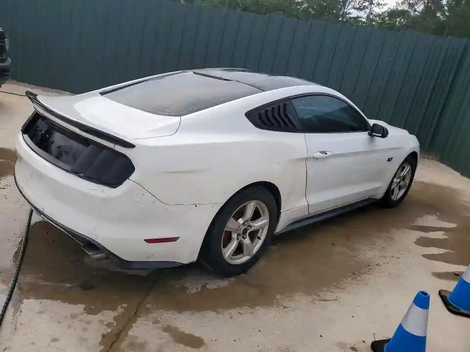 1FA6P8AM4H5305009 2017 FORD MUSTANG-2