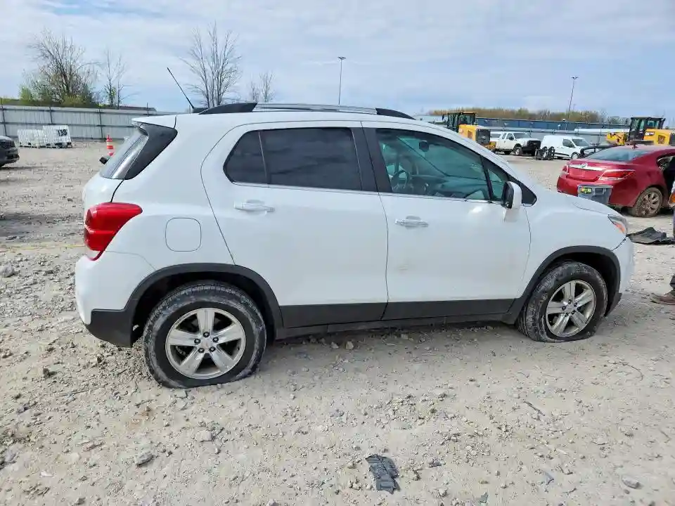 KL7CJPSB0KB773587 2019 CHEVROLET TRAX-2