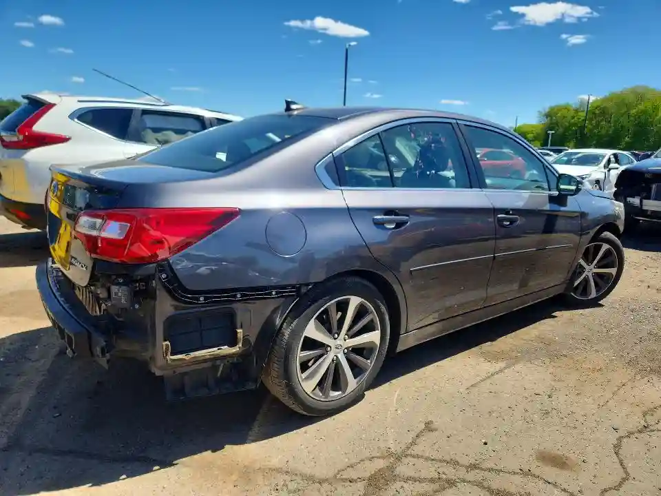 4S3BNAN66J3022677 2018 SUBARU LEGACY-2
