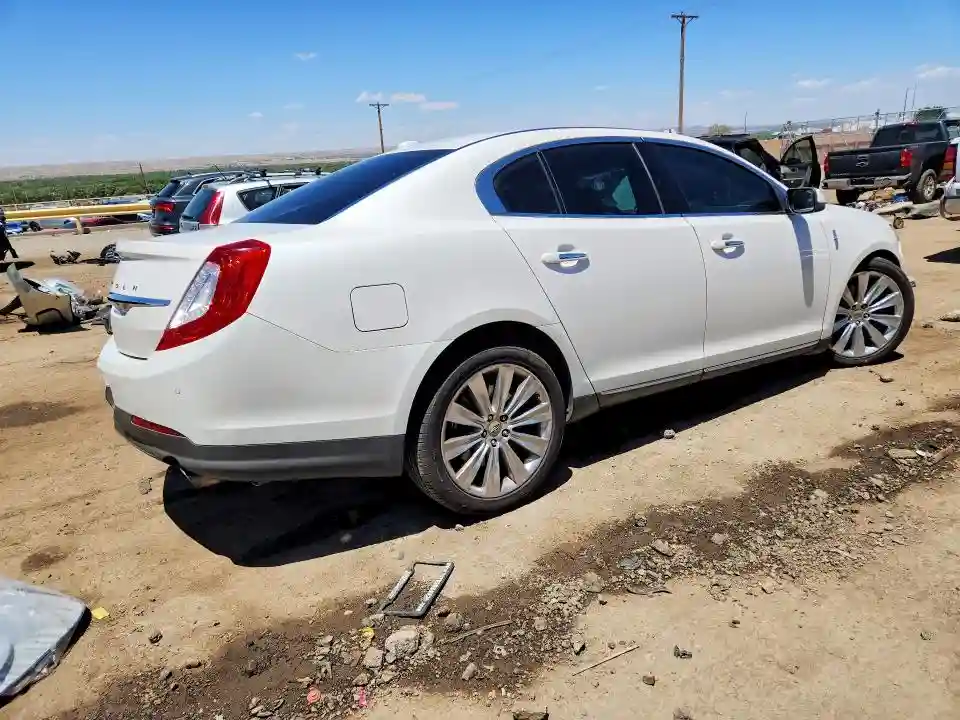 1LNHL9FT5FG603506 2015 LINCOLN MKS-2