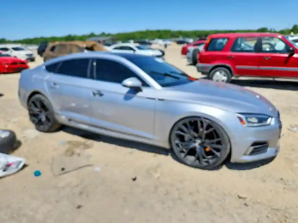 WAUANCF56KA054472 2019 AUDI A5-3