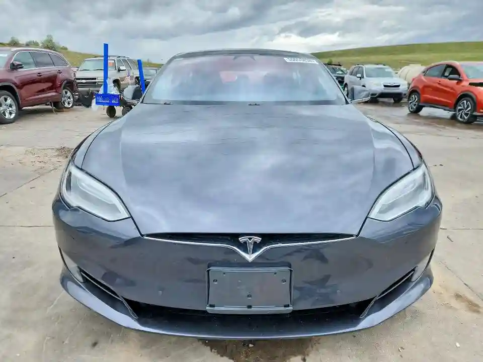 5YJSA1E23HF188967 2017 TESLA MODEL S-4