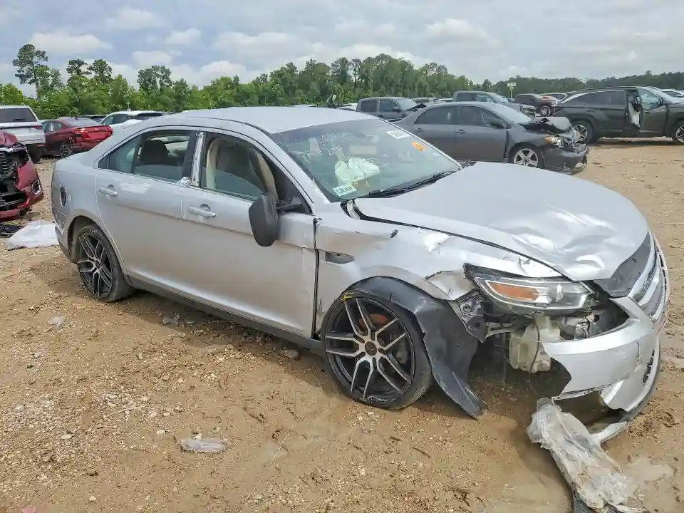 1FAHP2DW7AG113483 2010 FORD TAURUS-3