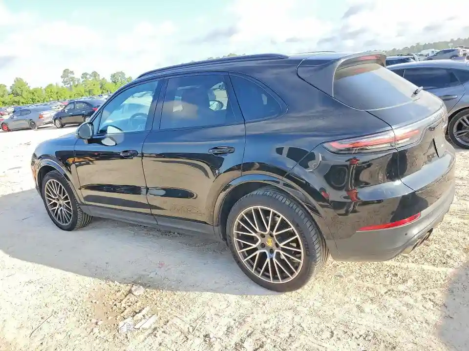 WP1AB2AY6MDA29028 2021 PORSCHE CAYENNE-1