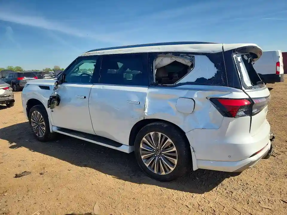JN8AZ3BE9T9720521 2026 INFINITI QX80-1