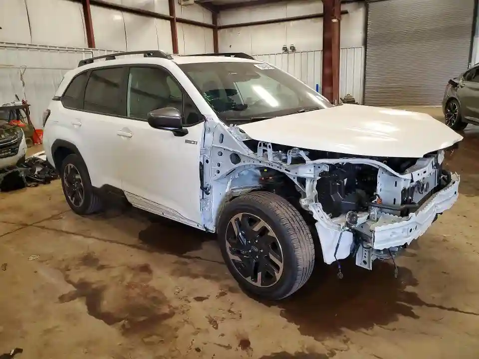 JF2SLSED6SH455111 2025 SUBARU FORESTER-3