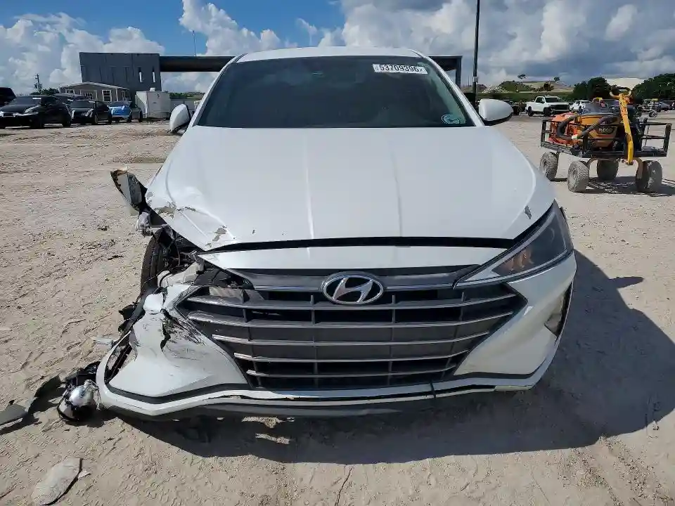 5NPD74LF6LH615499 2020 HYUNDAI ELANTRA-4