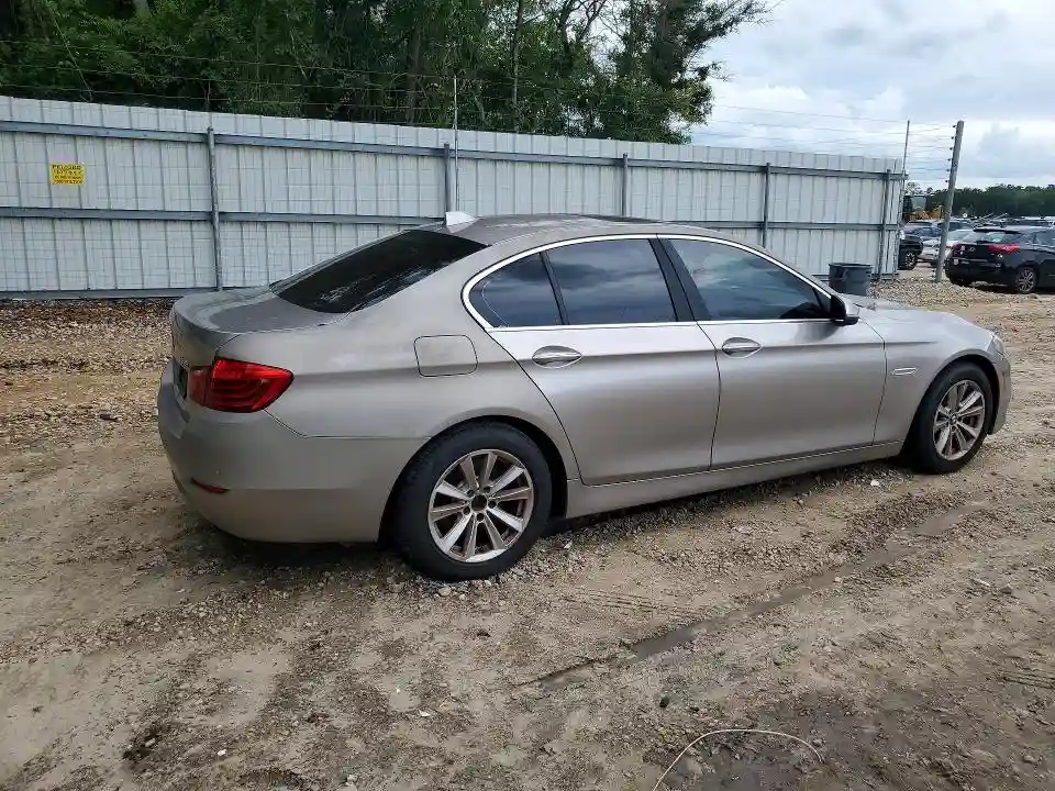 WBA5A5C52ED506983 2014 BMW 5 SERIES-2