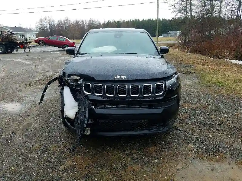 3C4NJDAN1ST520427 2025 JEEP COMPASS-4
