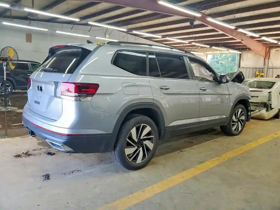 1V2WN2CA7TC530169 2026 VOLKSWAGEN ATLAS-2