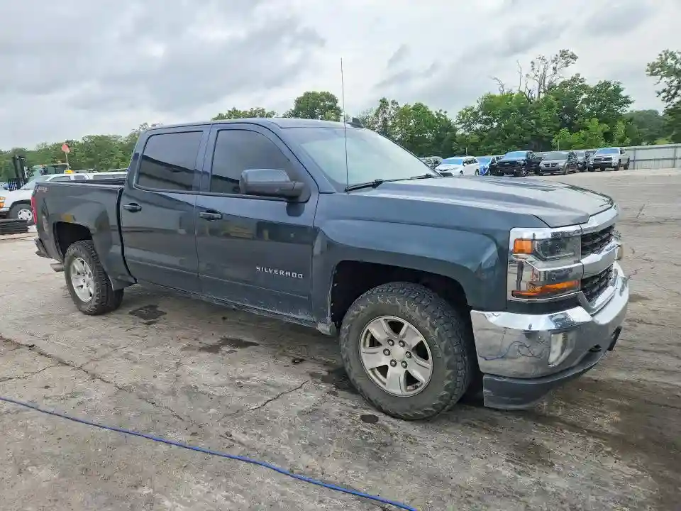 3GCUKREC6HG421442 2017 CHEVROLET SILVERADO-3
