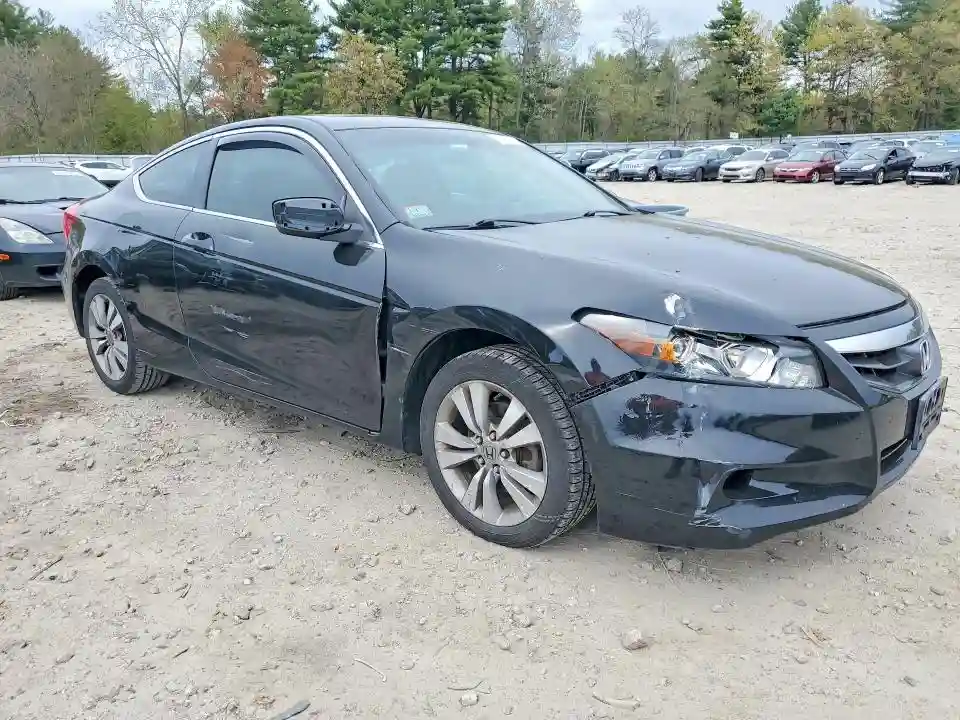 1HGCS1B80BA005245 2011 HONDA ACCORD-3
