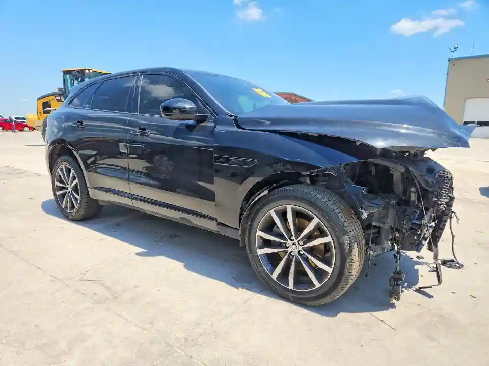 SADCT2EX4SA748399 2025 JAGUAR F-PACE-3