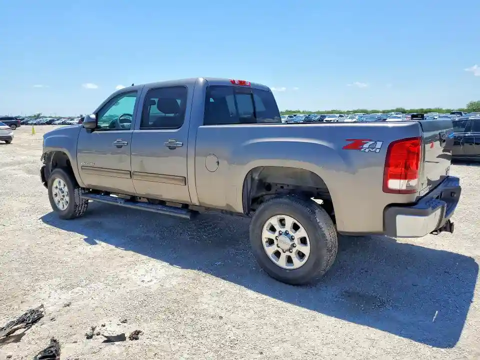 1GT121E87DF112011 2013 GMC SIERRA-1