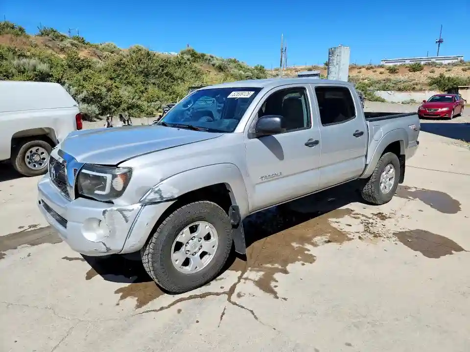 3TMLU4EN1BM078686 2011 TOYOTA TACOMA-0