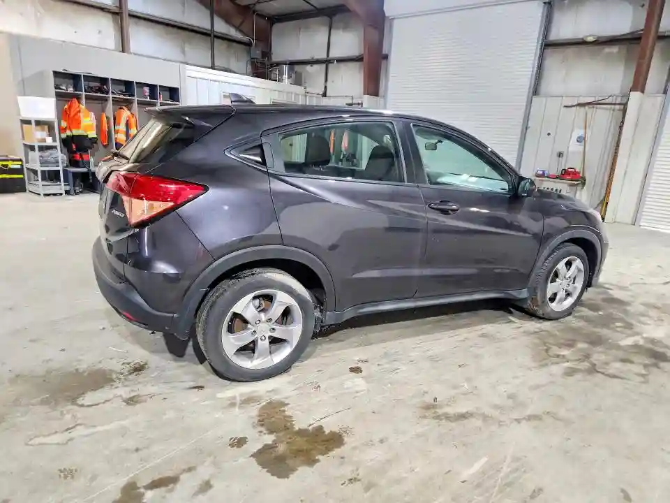 3CZRU6H37JM705867 2018 HONDA HR-V-2
