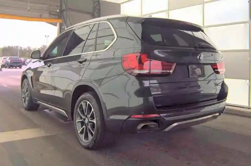 5UXKR0C54J0X91963 2018 BMW X5-2