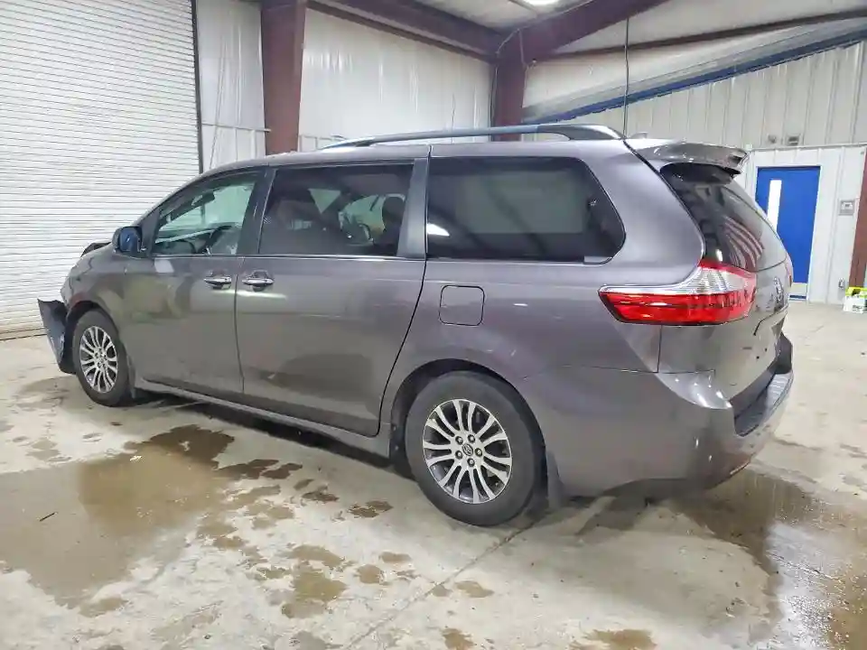5TDYZ3DC0KS987651 2019 TOYOTA SIENNA-1