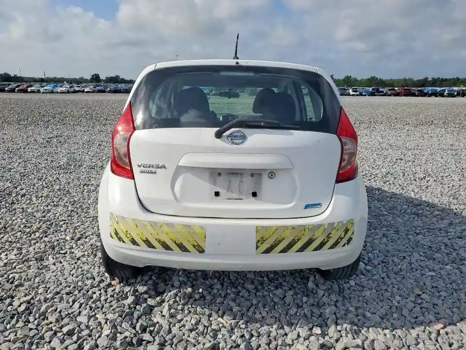3N1CE2CP0GL389113 2016 NISSAN VERSA-5