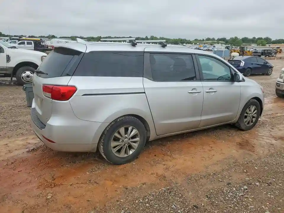 KNDMB5C16G6163238 2016 KIA SEDONA-2