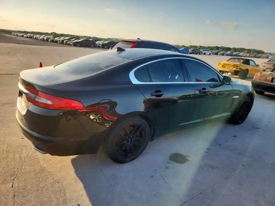 SAJWJ0EF4D8S92278 2013 JAGUAR XF-2