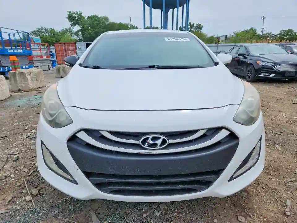 KMHD35LE5DU060086 2013 HYUNDAI ELANTRA-4
