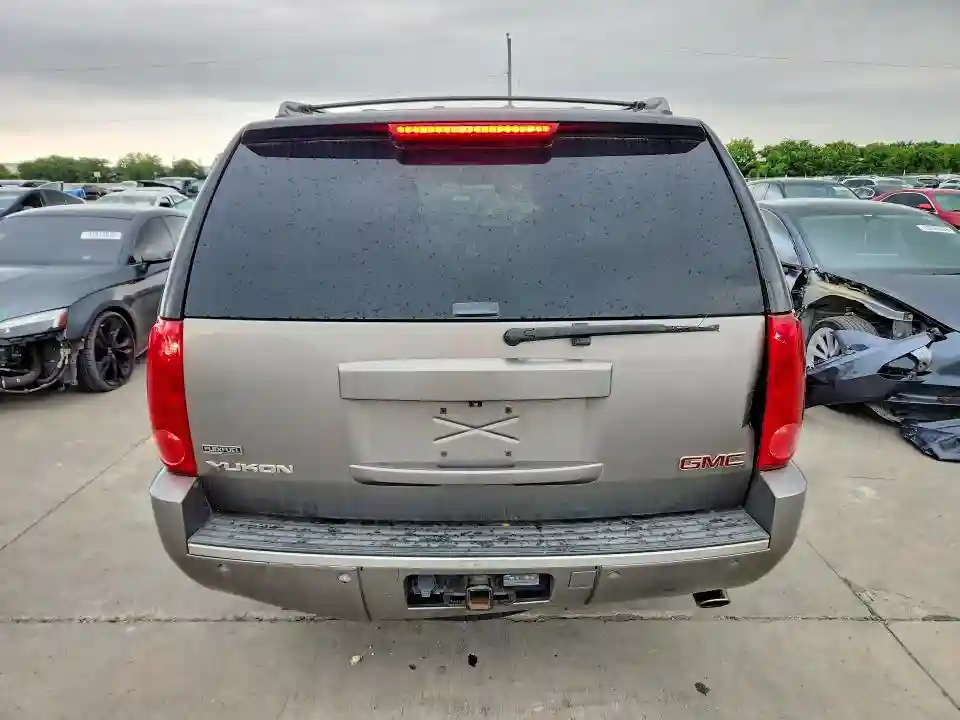 1GKS1EEF7CR313390 2012 GMC YUKON-5