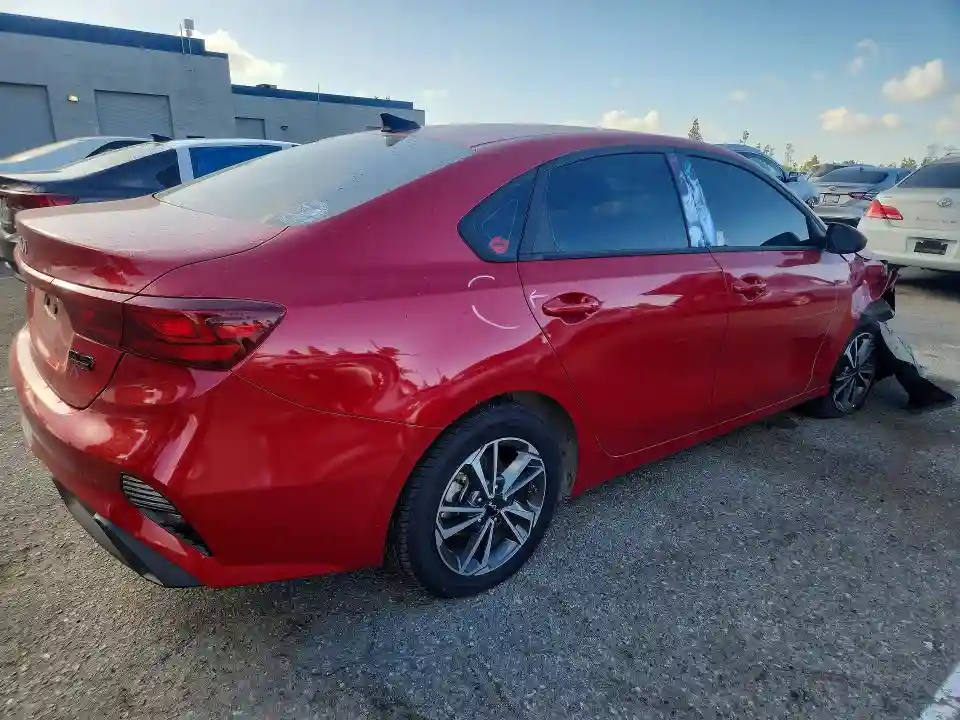 3KPF24AD6RE767238 2024 KIA FORTE LXS-2