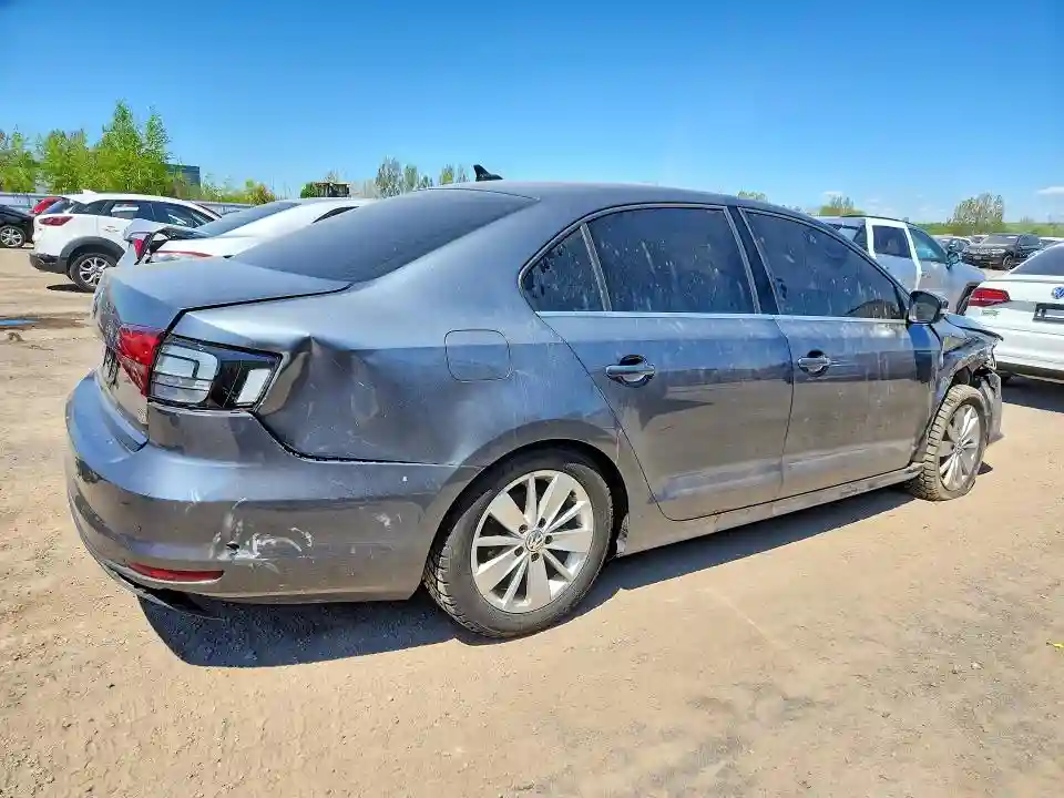 3VW267AJ4GM327822 2016 VOLKSWAGEN JETTA-2