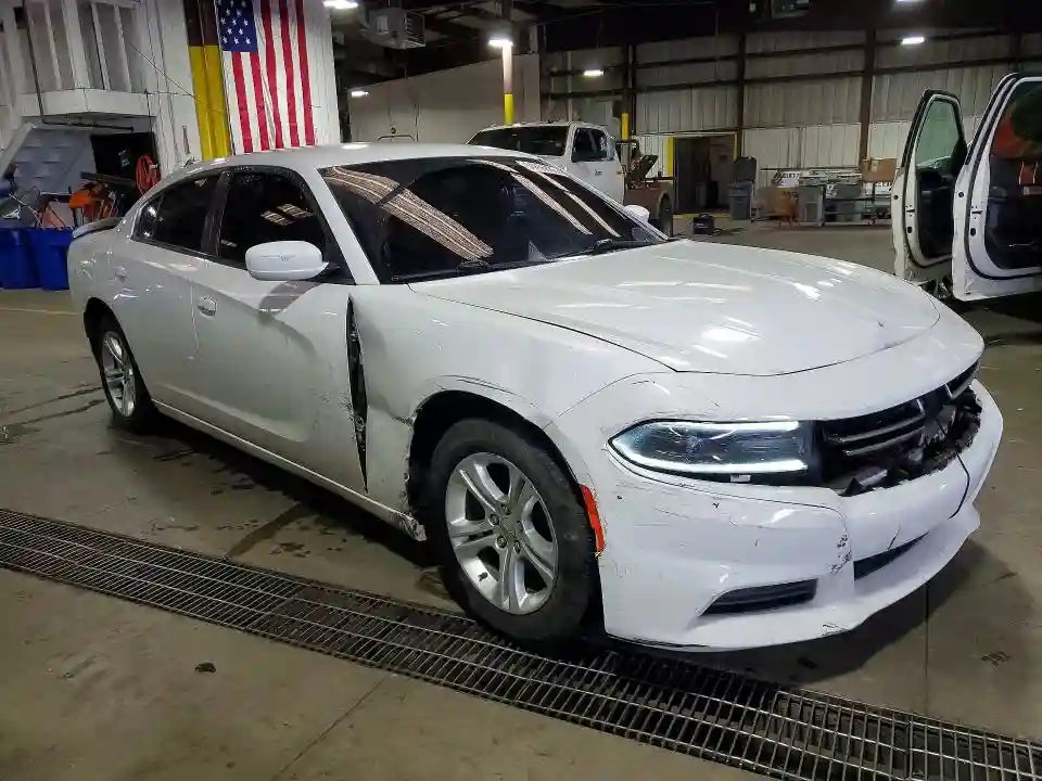 2C3CDXBG5GH102831 2016 DODGE CHARGER-3