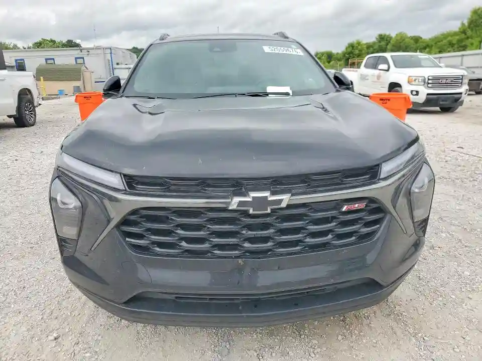 KL77LJEP6SC317748 2025 CHEVROLET TRAX-4
