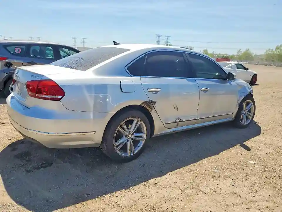 1VWCN7A30EC108220 2014 VOLKSWAGEN PASSAT-2