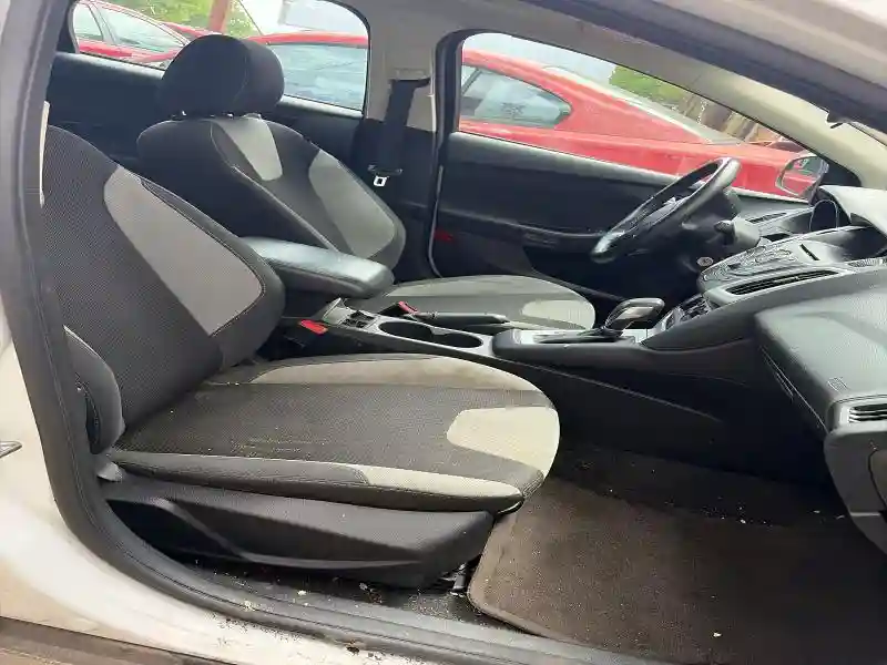 1FADP3F2XEL345684 2014 FORD FOCUS-4