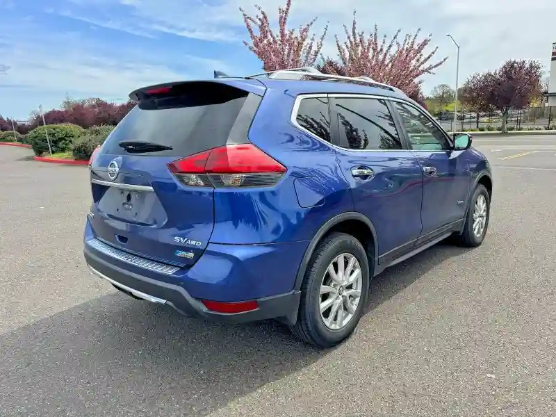 5N1ET2MV3HC813398 2017 NISSAN ROGUE-3